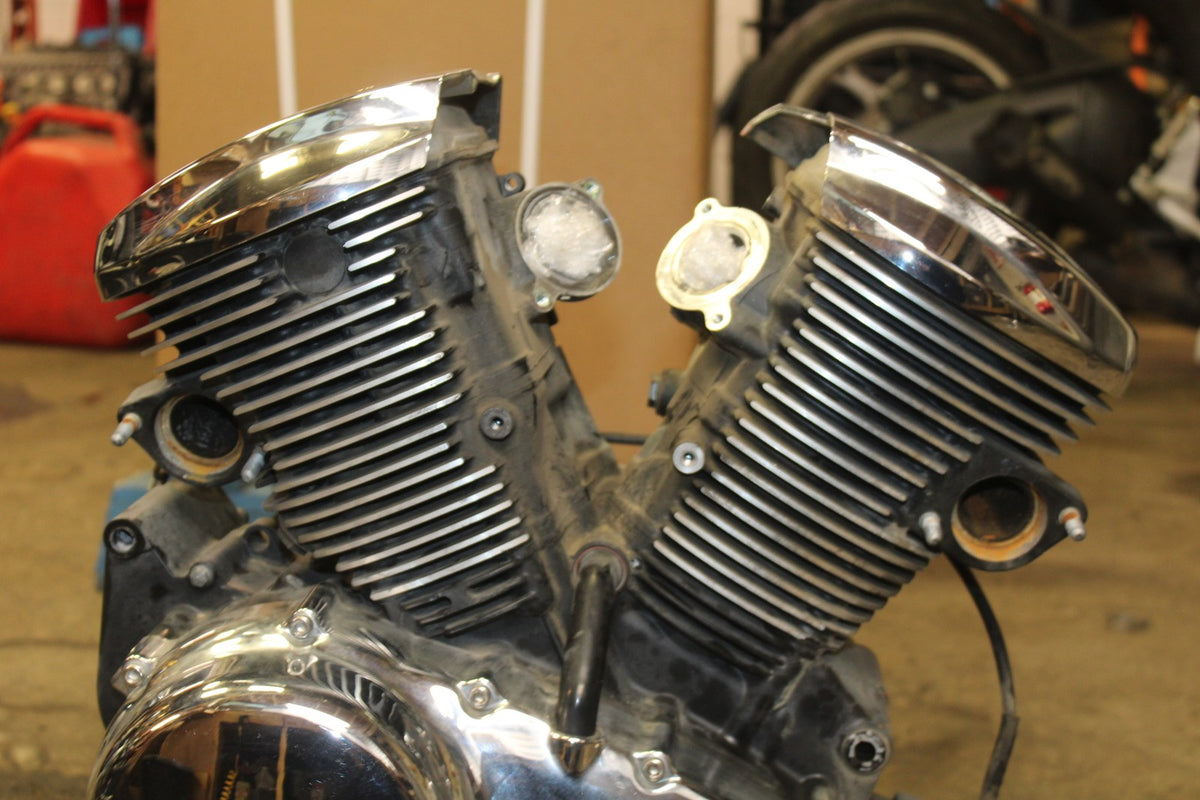 06 KAWASAKI VULCAN 900 ENGINE MOTOR BB799