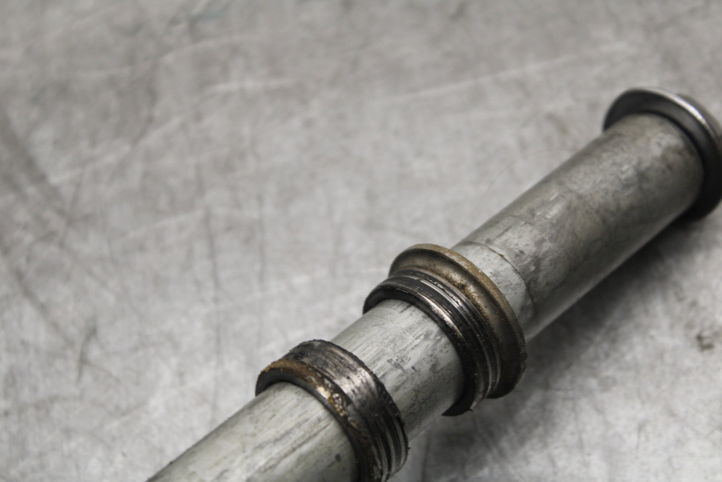 17-21 HONDA CBR1000RR SP FRONT WHEEL RIM AXLE PIVOT BOLT BB681