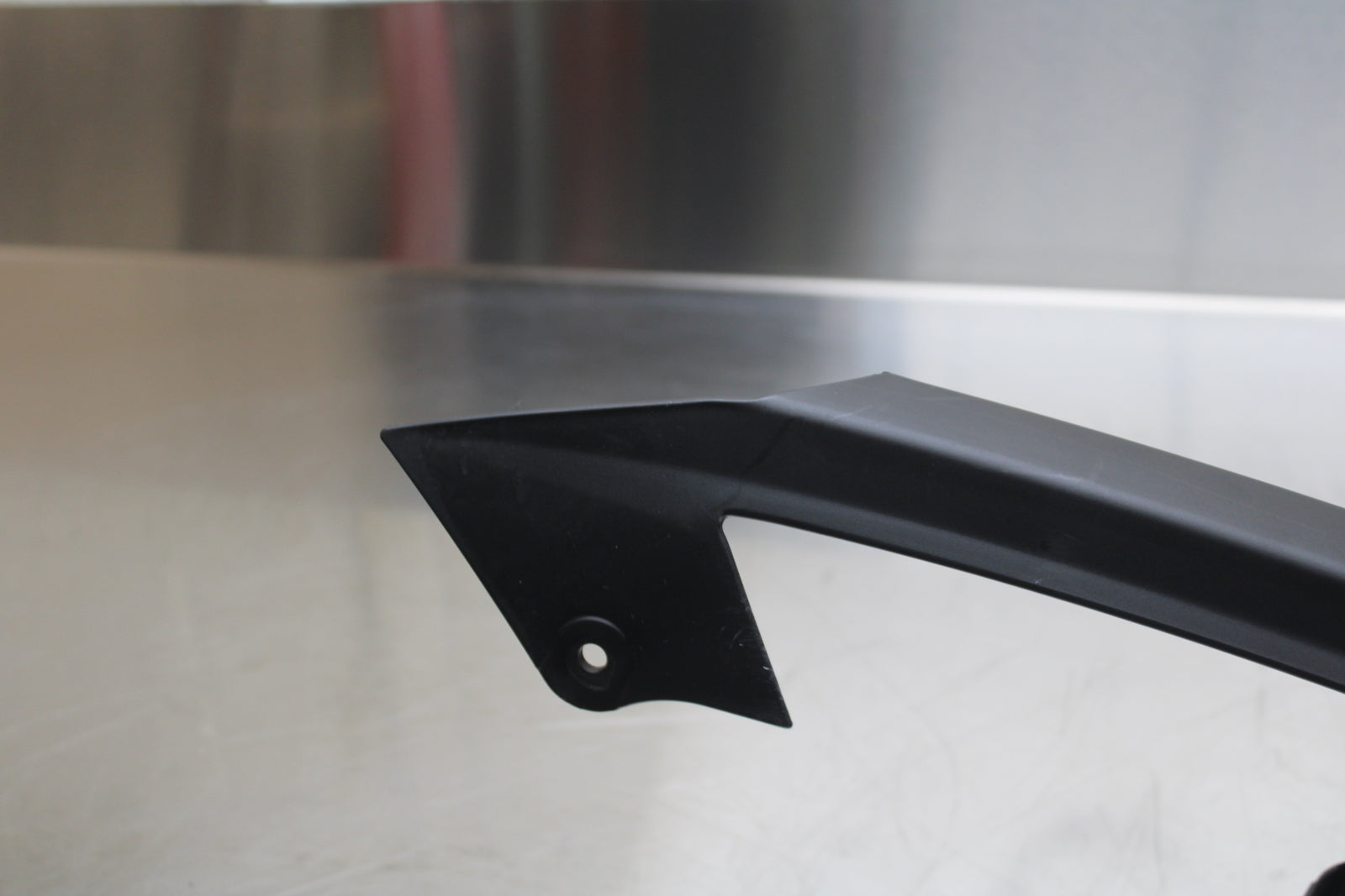 23-24 KAWASAKI NINJA ZX14R REAR BACK DRIVE CHAIN GUARD COVER SHIELD BB141