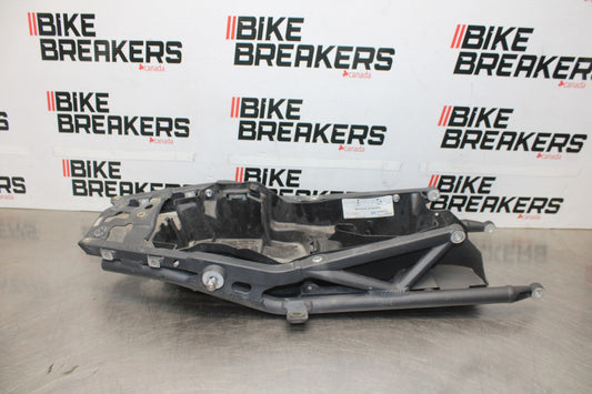 12 TRIUMPH STREET TRIPLE R REAR SUBFRAME BACK SUB FRAME BB914