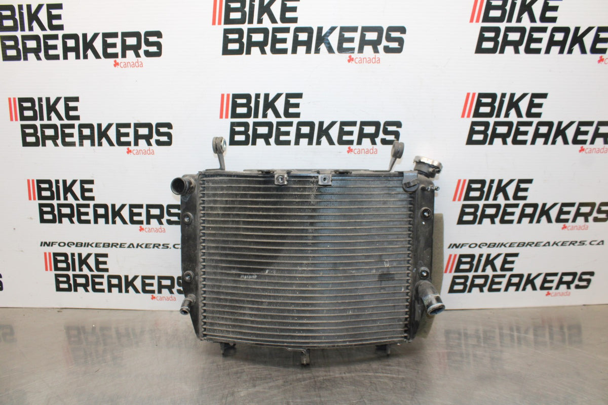 05 YAMAHA YZF R6 ENGINE RADIATOR MOTOR COOLER COOLING RADIATER BB814