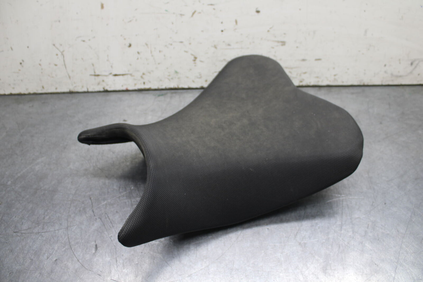 18-23 KAWASAKI NINJA 400 EX400 ABS FRONT DRIVERS SEAT PAD SADDLE PILLION BB747