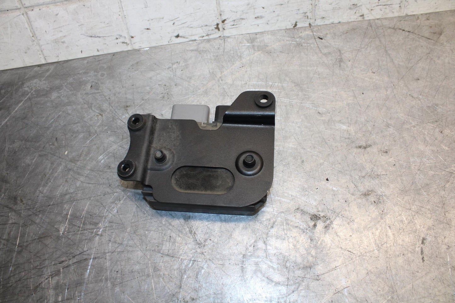 2008 Kawasaki Ninja ZX10R ZX1000E RECTIFIER VOLTAGE REGULATOR 21066-0731 BB524