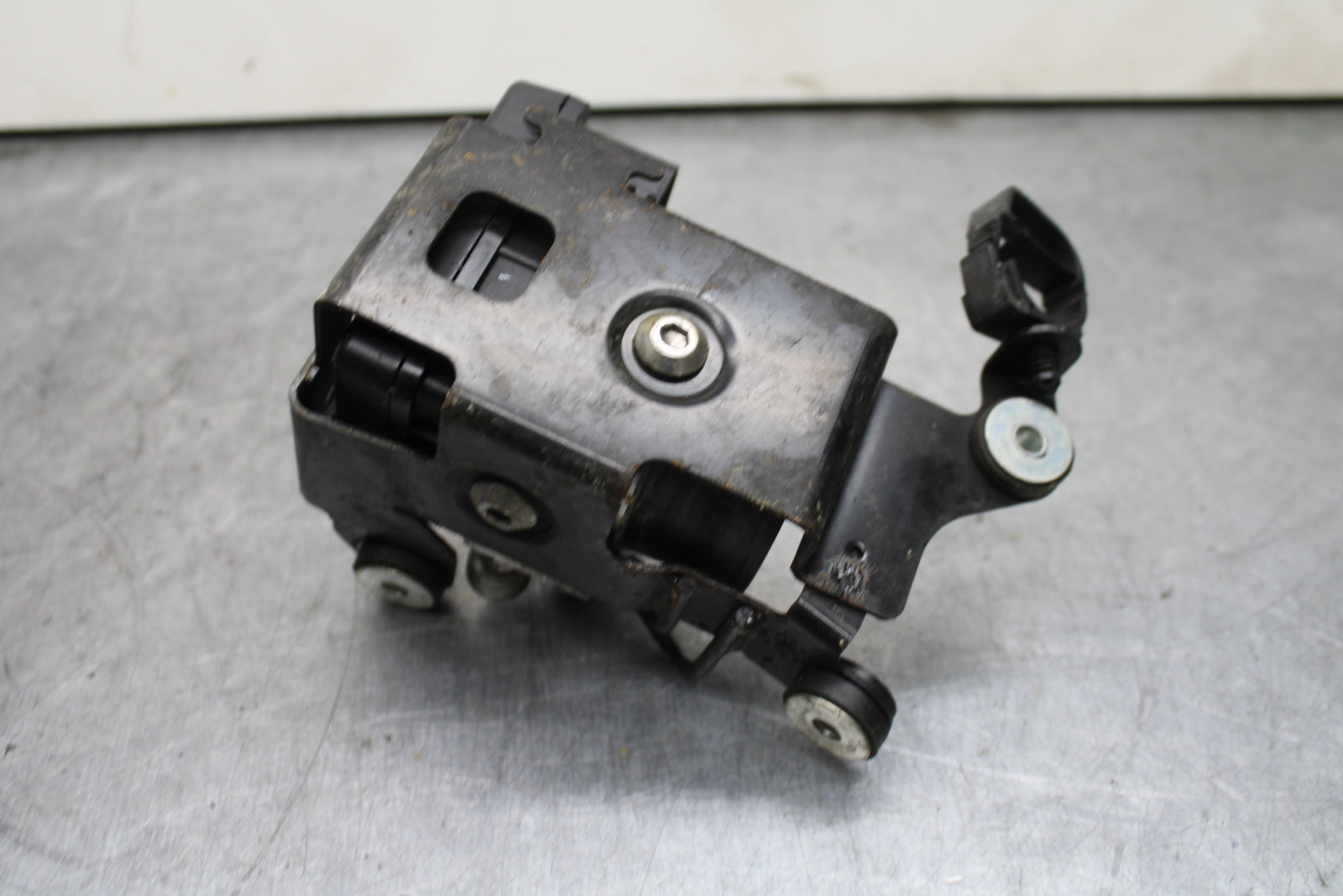 13-18 KAWASAKI NINJA ZX6R ABS PUMP UNIT MODULE BB118