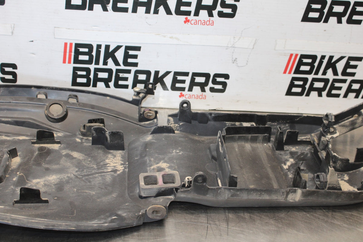 22 KAWASAKI NINJA ZX6R ZX636 ABS 40TH ANNIVERSARY EDITION REAR BACK TAIL BB911