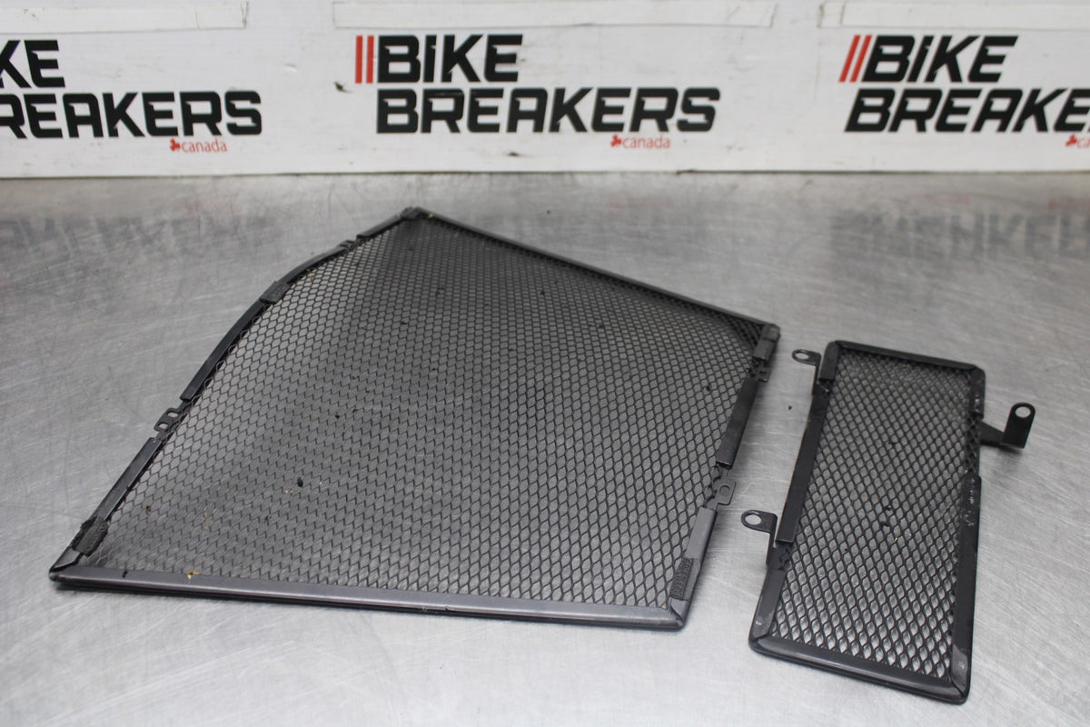 07-08 SUZUKI GSXR1000 ENGINE RADIATOR OIL COOLER GUARD COVER BB944
