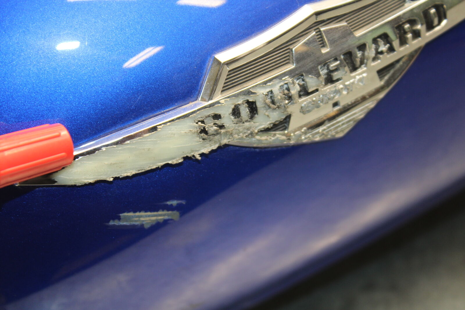 05-06 SUZUKI BOULEVARD M50 GAS TANK FUEL PETROL RESERVOIR BB671