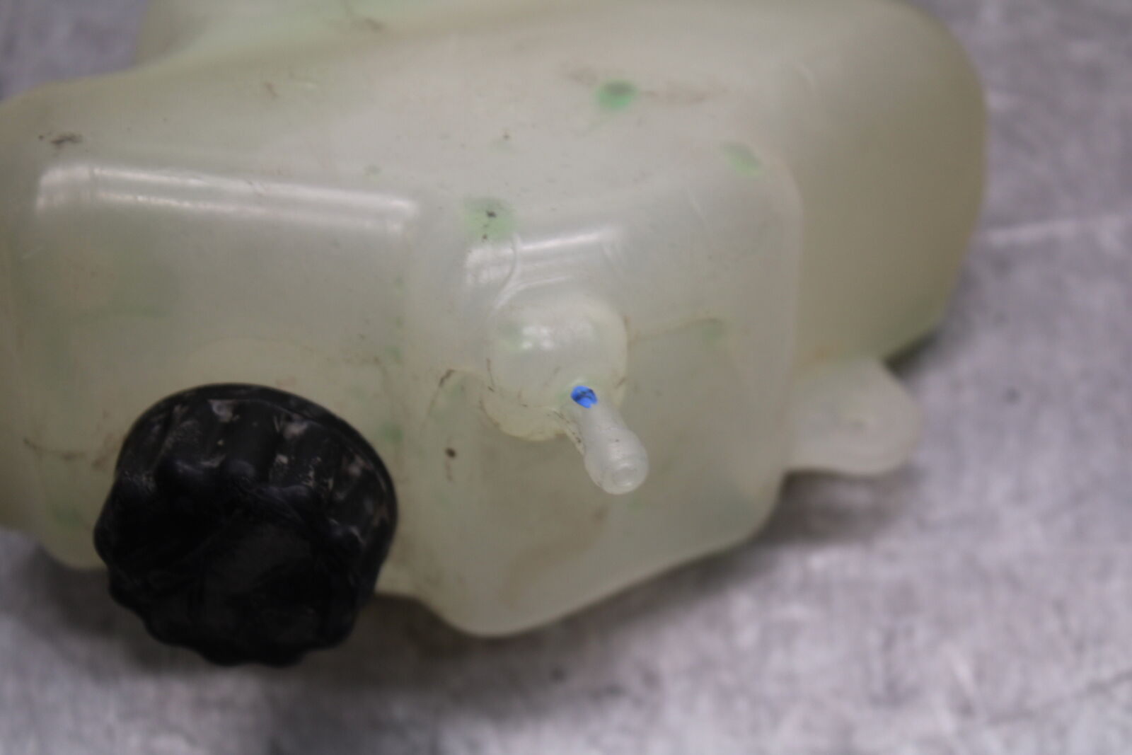 18-24 KAWASAKI NINJA 650 COOLANT WATER TANK RESERVOIR BOTTLE BB725