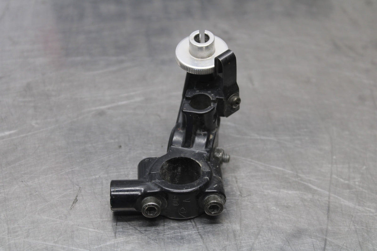 05-08 TRIUMPH SPEED TRIPLE 1050 CLUTCH LEVER PERCH MOUNT BRACKET BB933