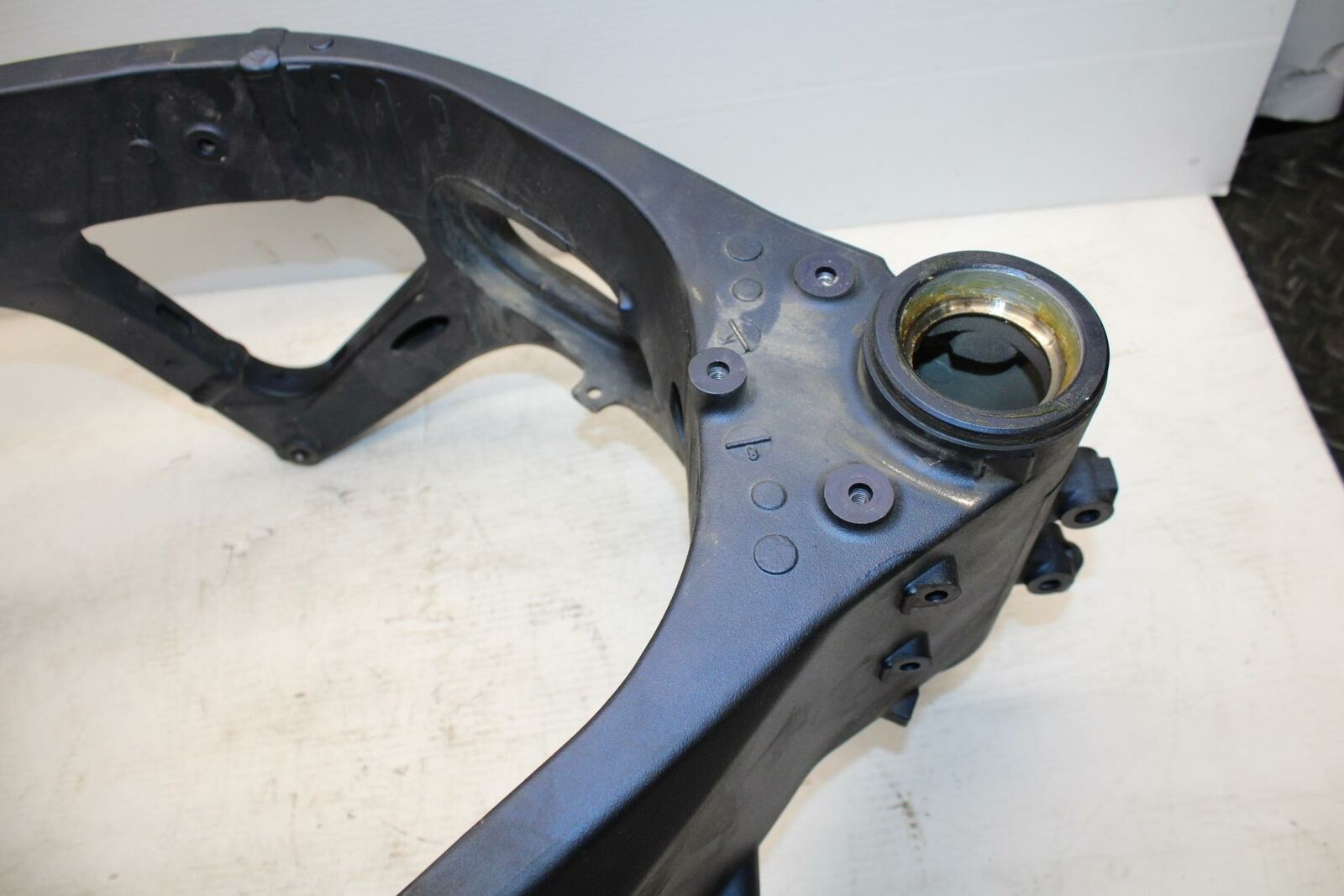 11-19 SUZUKI GSXR600 FRAME CHASSIS 41100-15J00-YAP BB294