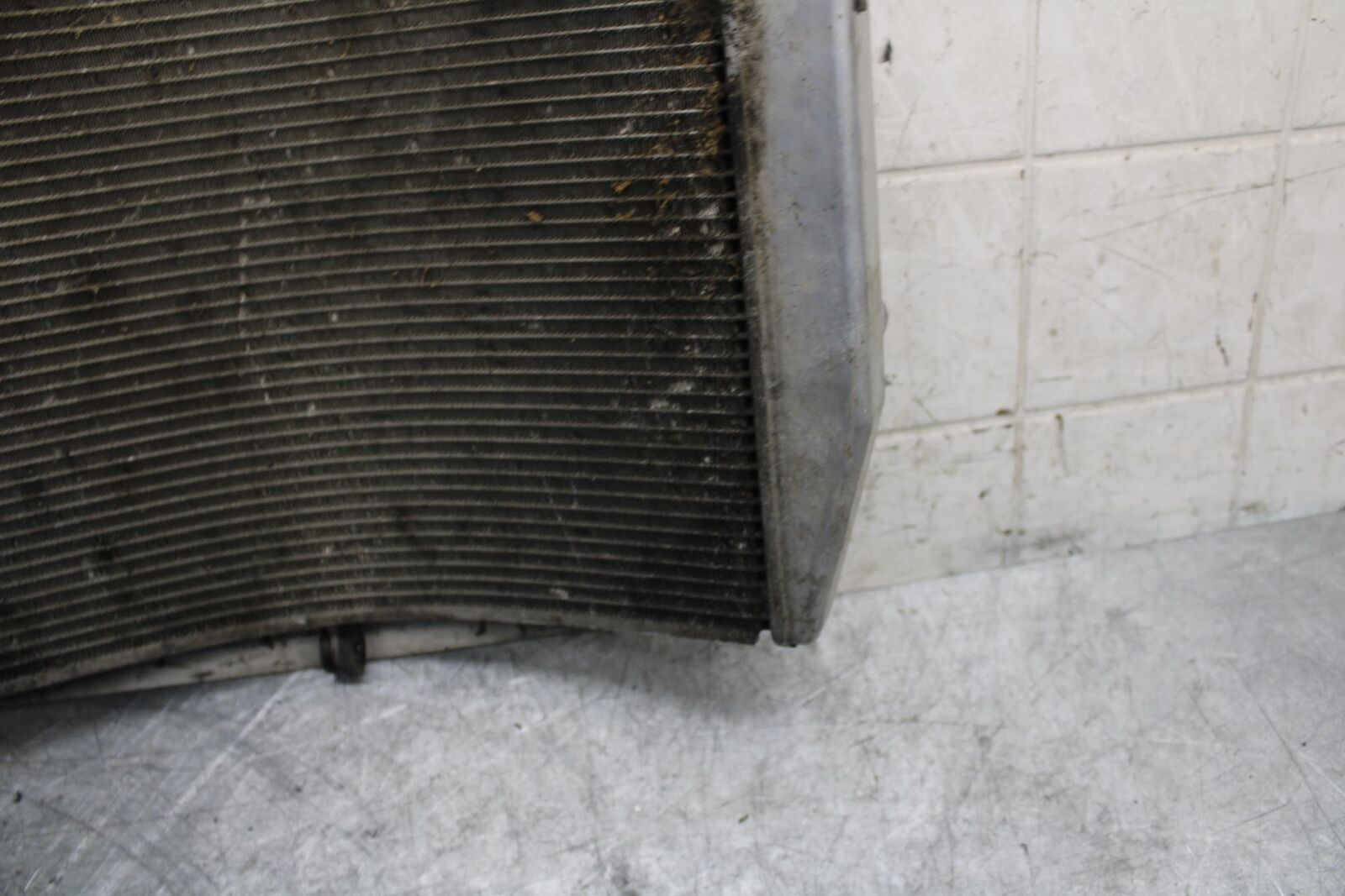 2009 Kawasaki Ninja ZX6R ZX600R RADIATOR MOTOR COOLER COOLING RADIATER  BB538