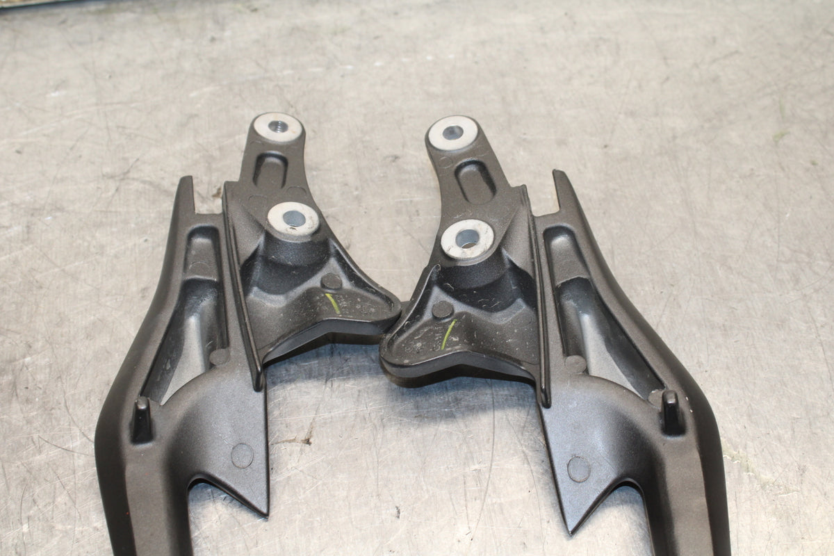 15-16 HONDA CB300F PASSENGER REAR SEAT GRAB BAR HANDLE SET BB740