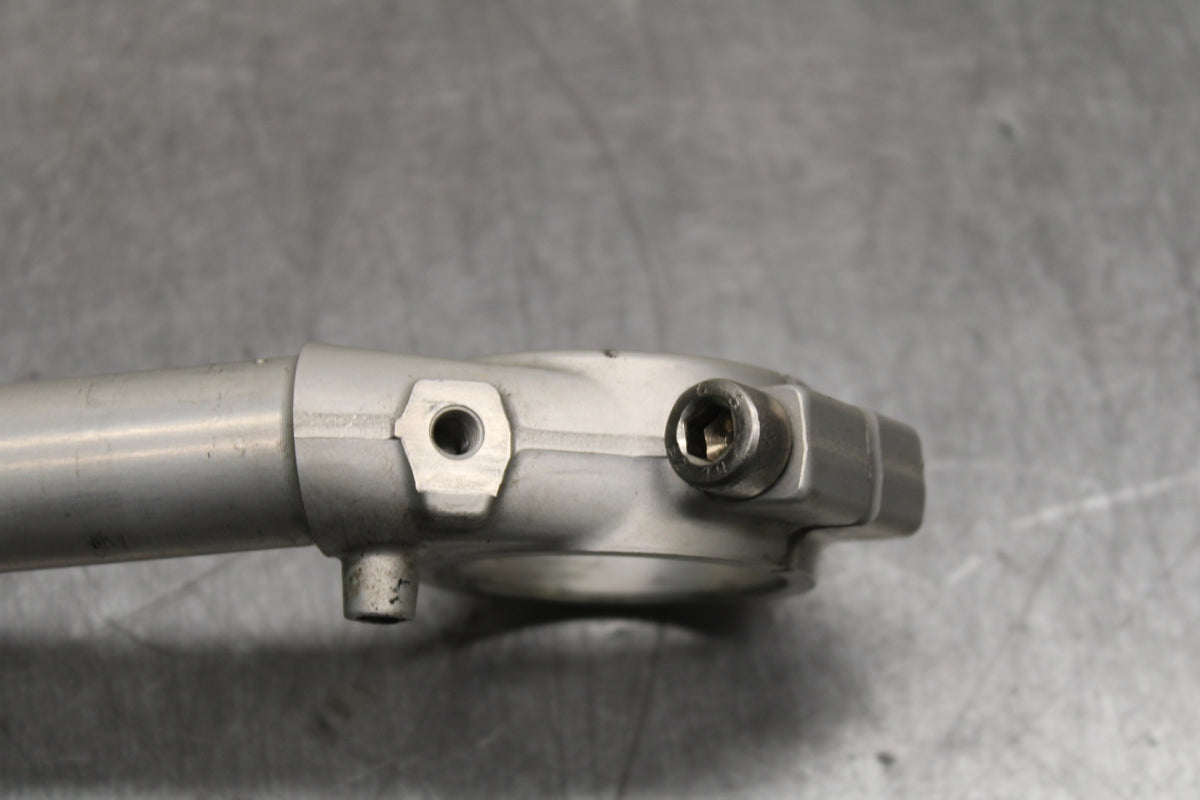 03-04 TRIUMPH DAYTONA 600 RIGHT CLIP ON HANDLEBAR BB745