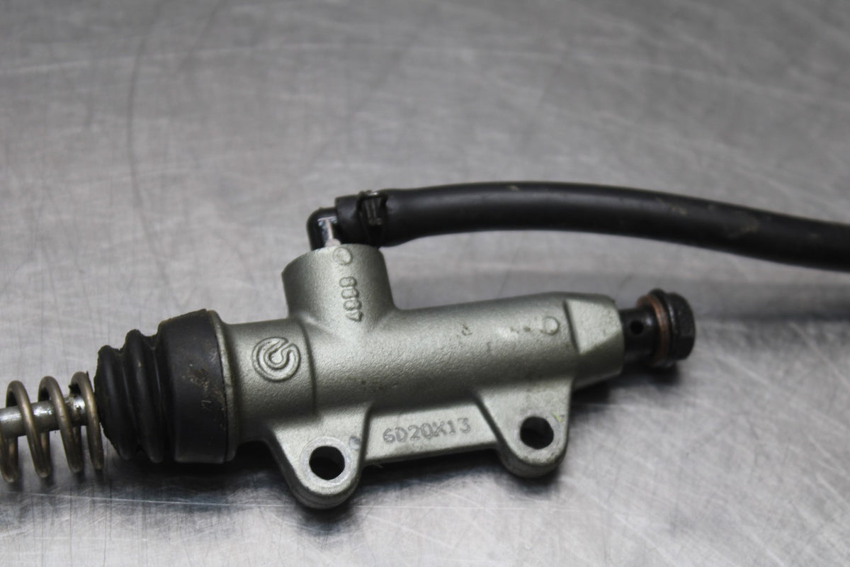 16 DUCATI 959 PANIGALE REAR BACK BRAKE MASTER CYLINDER W RESERVOIR BB912