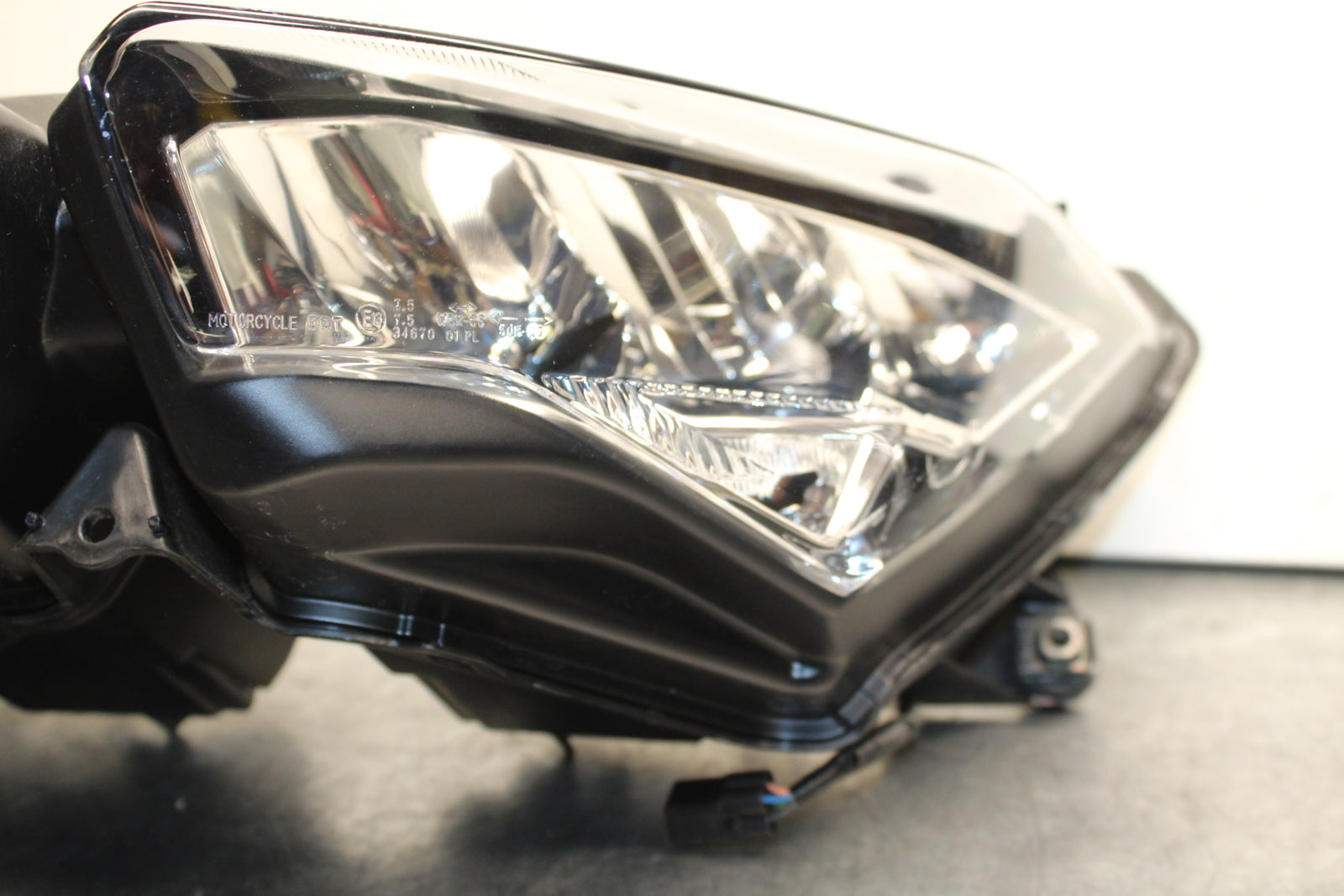 19-23 KAWASAKI NINJA ZX6R FRONT HEADLIGHT HEAD LIGHT LAMP BB749