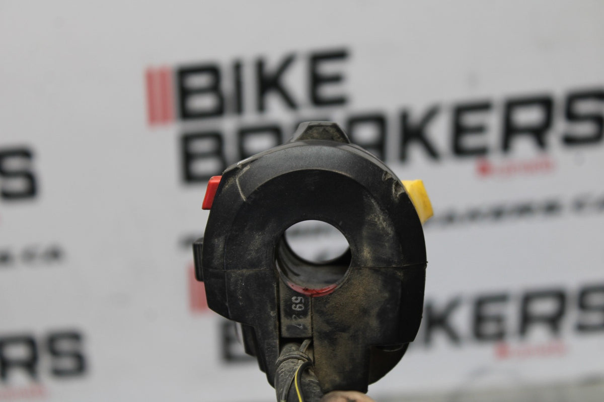 05-06 SUZUKI GSXR1000 LEFT CLIP ON HANDLE HORN SIGNALS SWITCH SWITCHES BB773