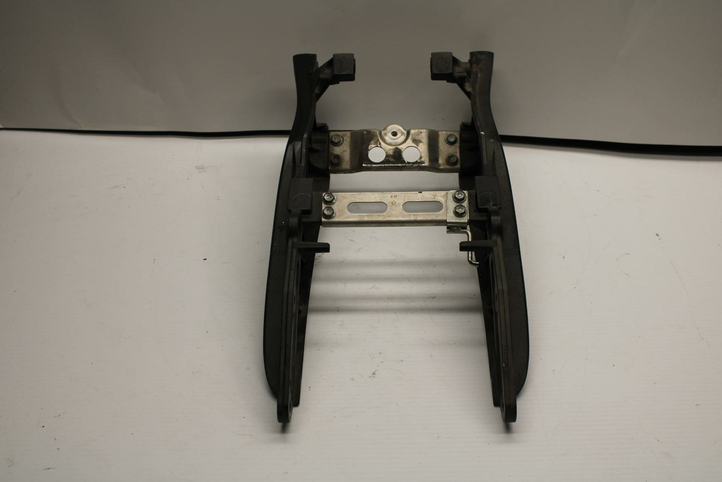 06-07 SUZUKI GSXR600 REAR SUBFRAME BACK SUB FRAME BB243