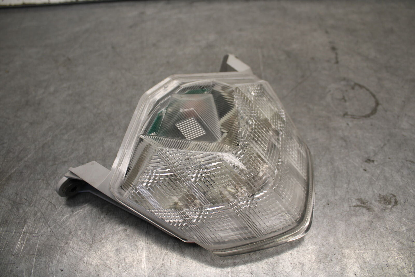 09-12 KAWASAKI NINJA ZX6R REAR TAIL TAILLIGHT BACK BRAKE LIGHT BB640