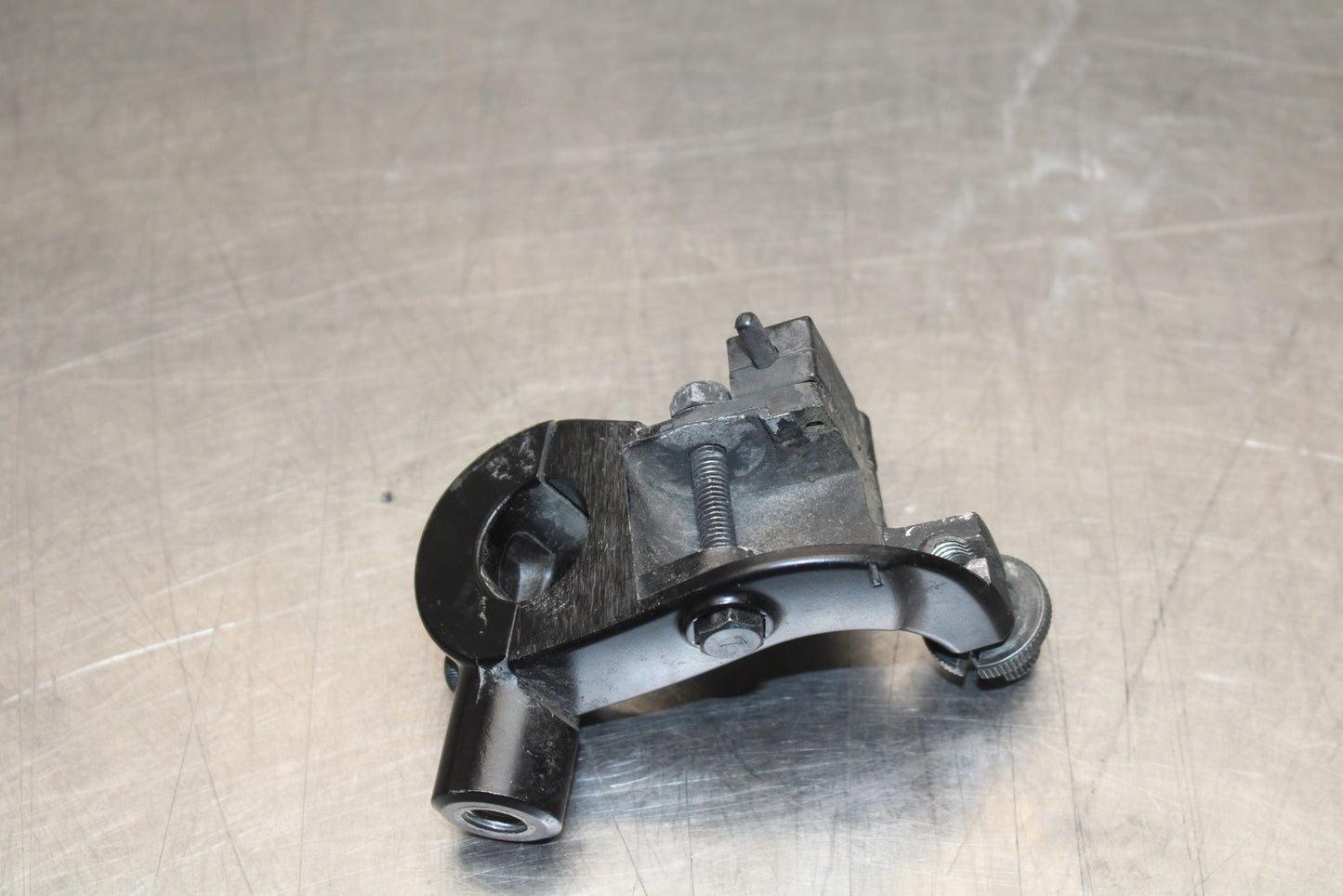 09-10 KAWASAKI ER-6N CLUTCH LEVER PERCH MOUNT BRACKET BB205