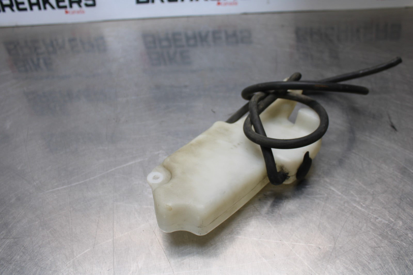 03-08 KAWASAKI VULCAN 1600 COOLANT WATER TANK RESERVOIR BOTTLE BB196