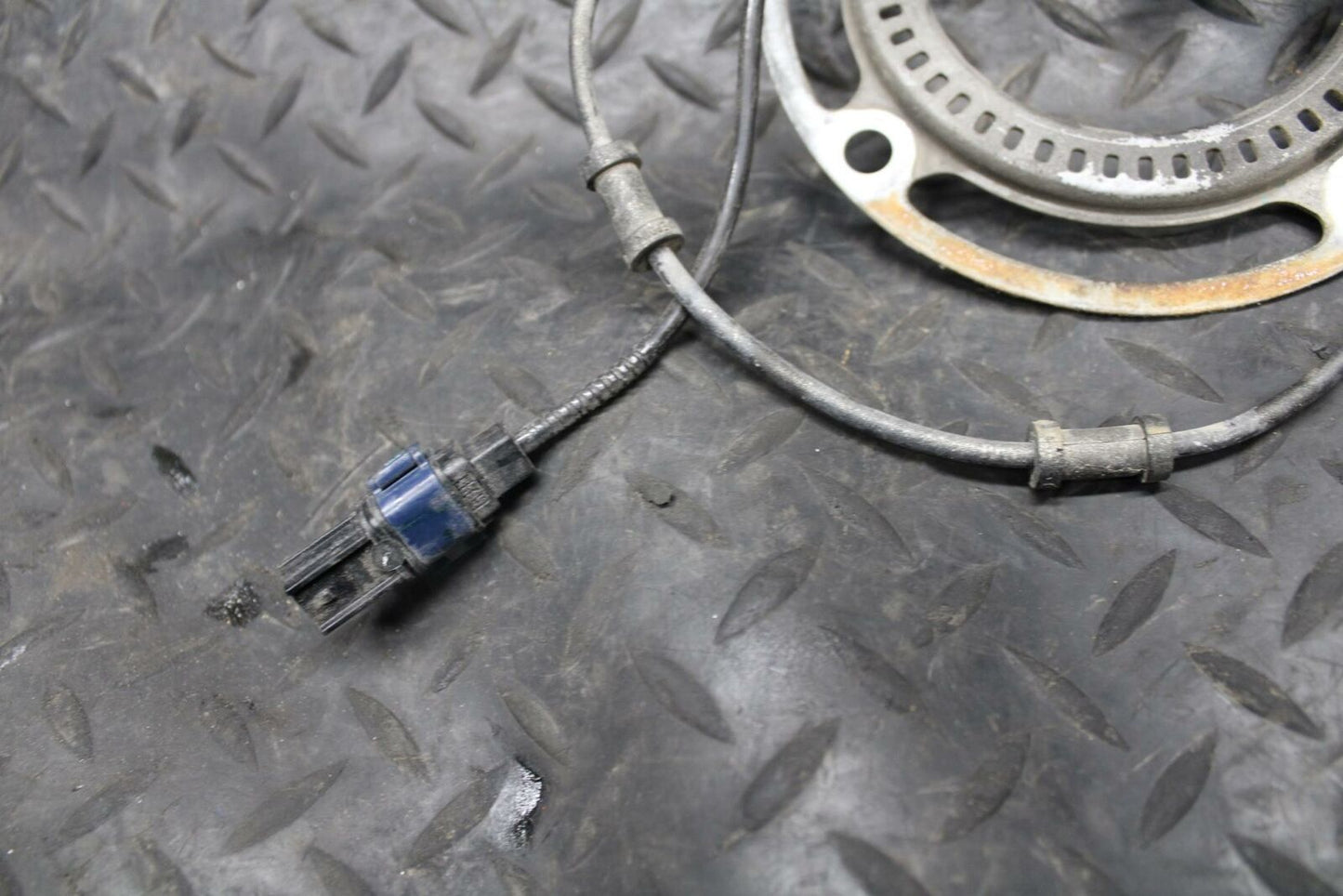 16-18 HONDA CBR500R REAR ABS BRAKE SENSOR PLATE BB231