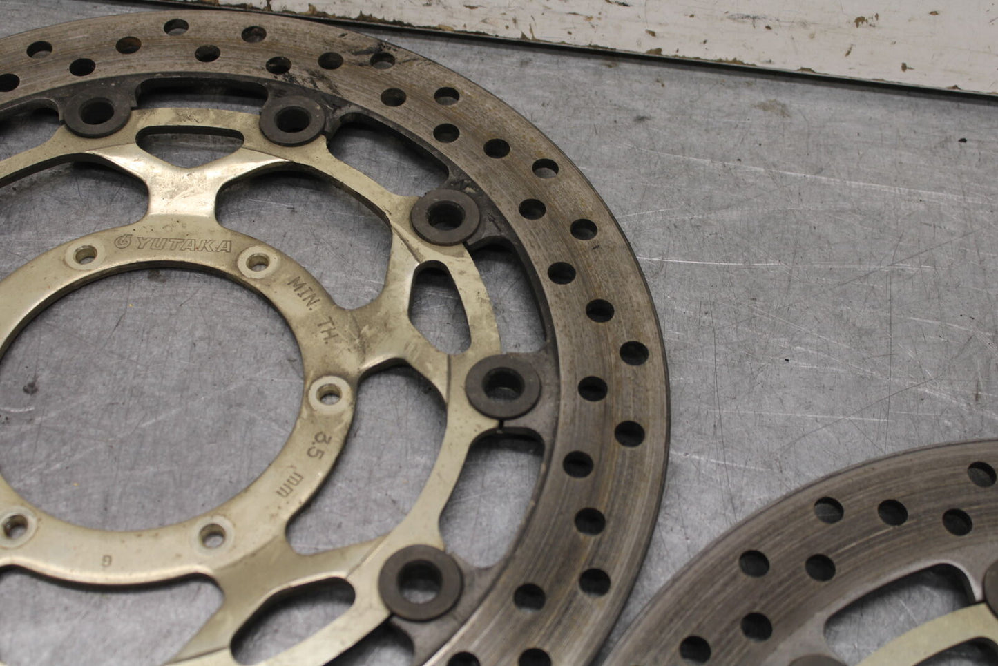 05-06 HONDA CBR600RR FRONT LEFT RIGHT BRAKE ROTORS DISCS 45120-MEE-D01  BB689