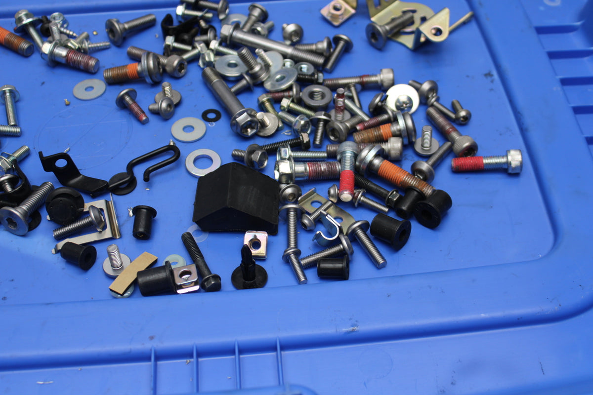 23-24 KAWASAKI NINJA ZX14R MOUNTING BOLTS HARDWARE SCREWS BB153