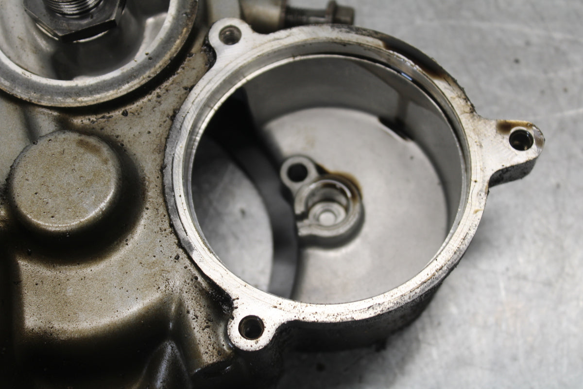 01-05 YAMAHA RAPTOR 660R CLUTCH SIDE ENGINE MOTOR COVER 5LP-15431-00-00 BB695