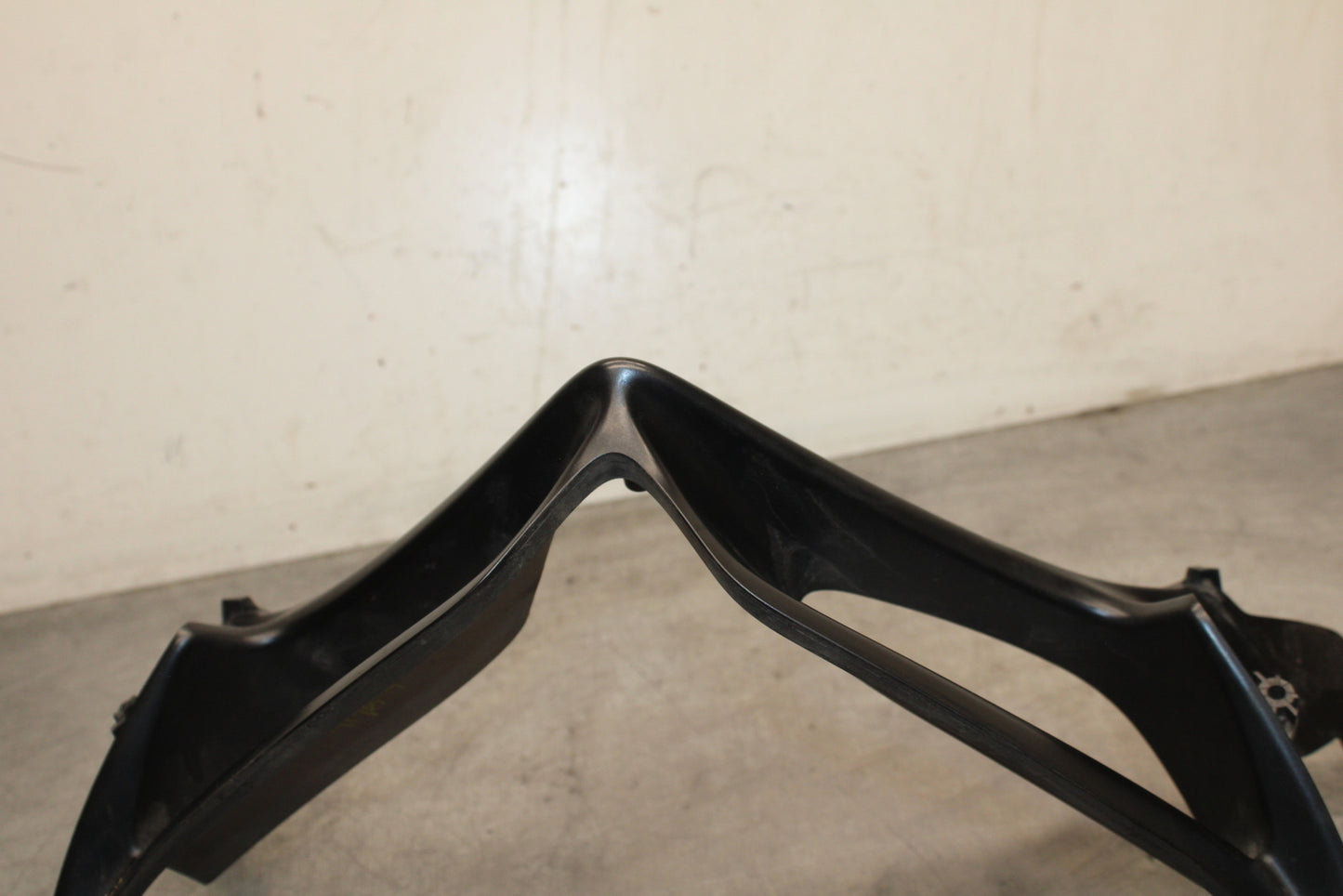 09 SUZUKI GSXR600 FRONT CENTER COWL FAIRING BB759