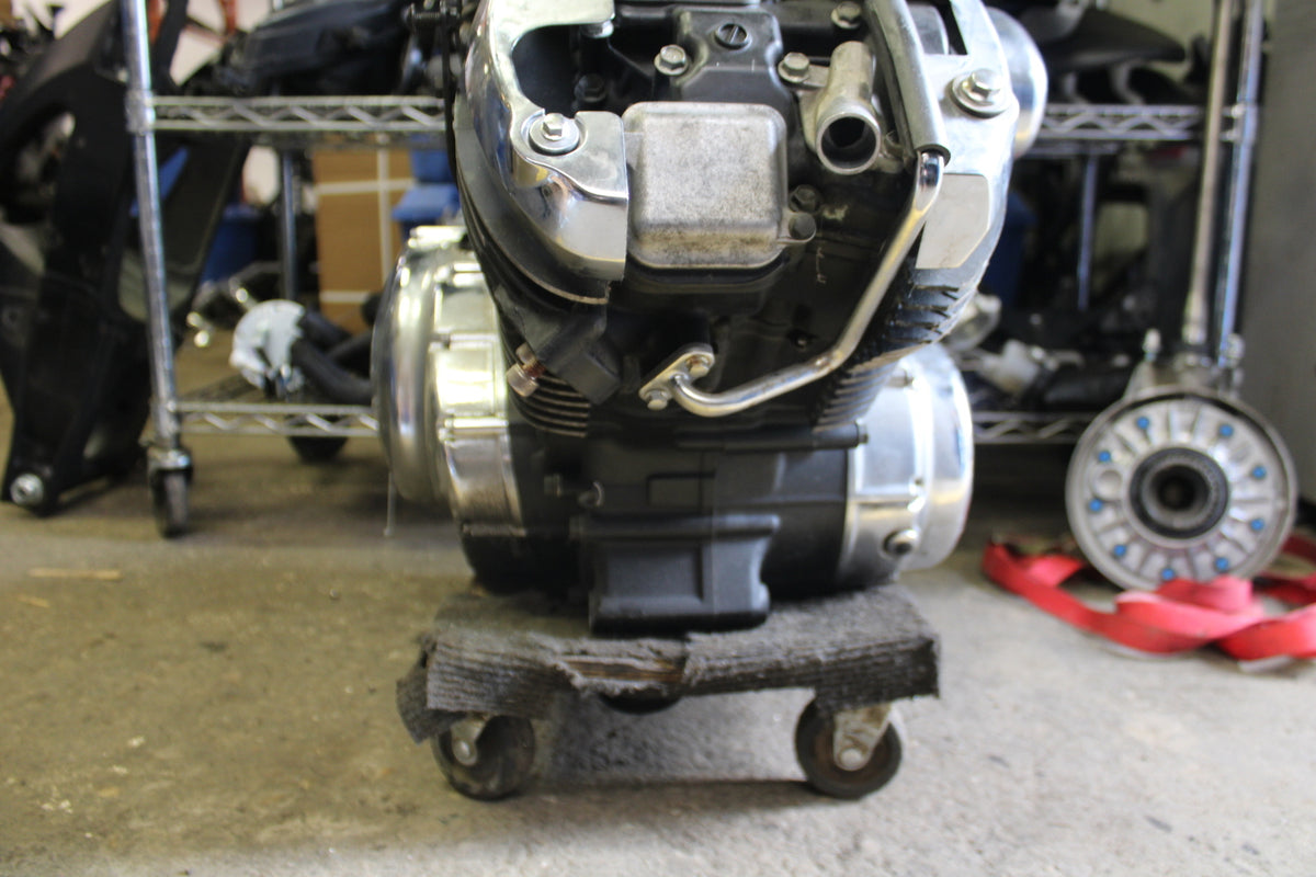 04 SUZUKI INTRUDER 800 ENGINE MOTOR BB758
