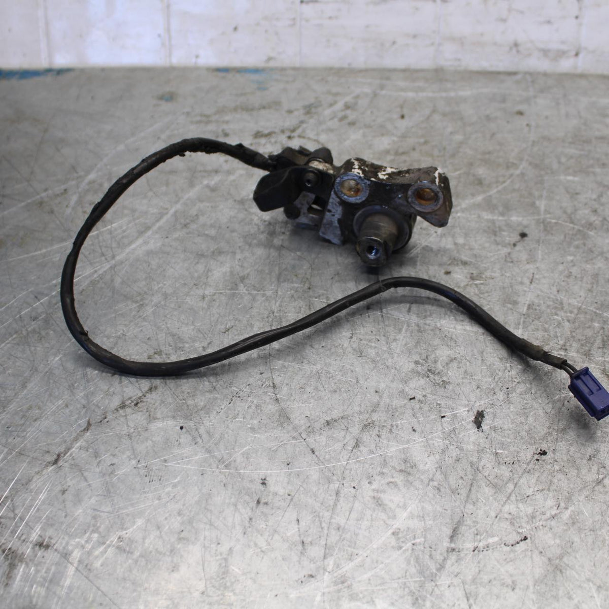 04-06 YAMAHA YZF R1 KICKSTAND SIDE KICK STAND SENSOR 5PW-82530-00-00 BB432