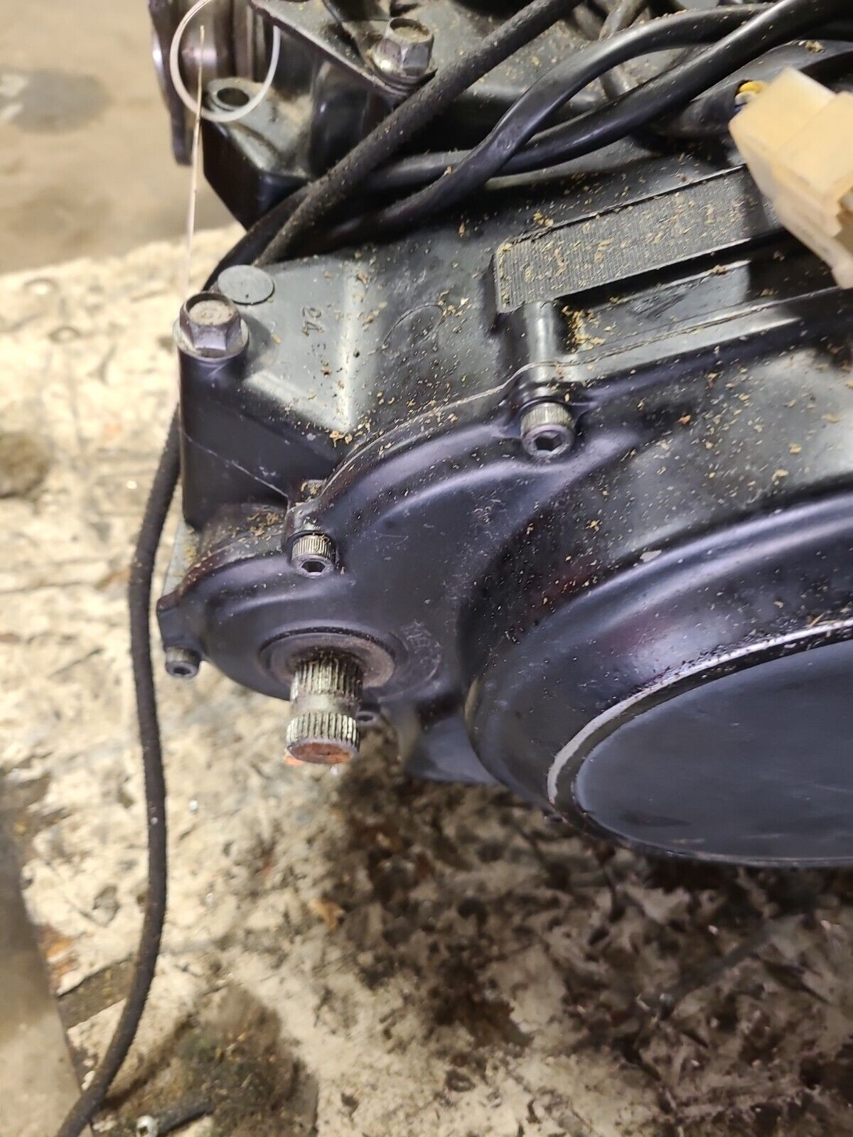 1977 Yamaha XS750 ENGINE MOTOR BB554