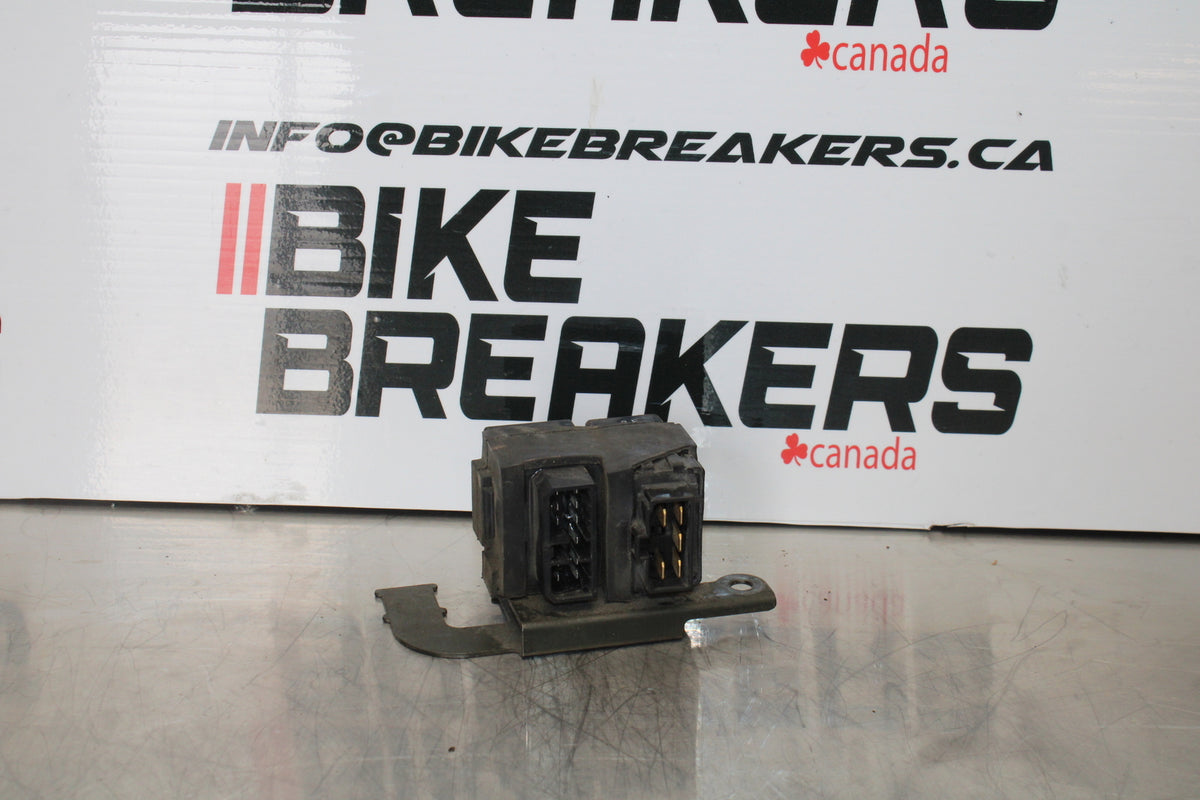 04 YAMAHA ROAD STAR XV1700A RELAY SET PAIR BB155