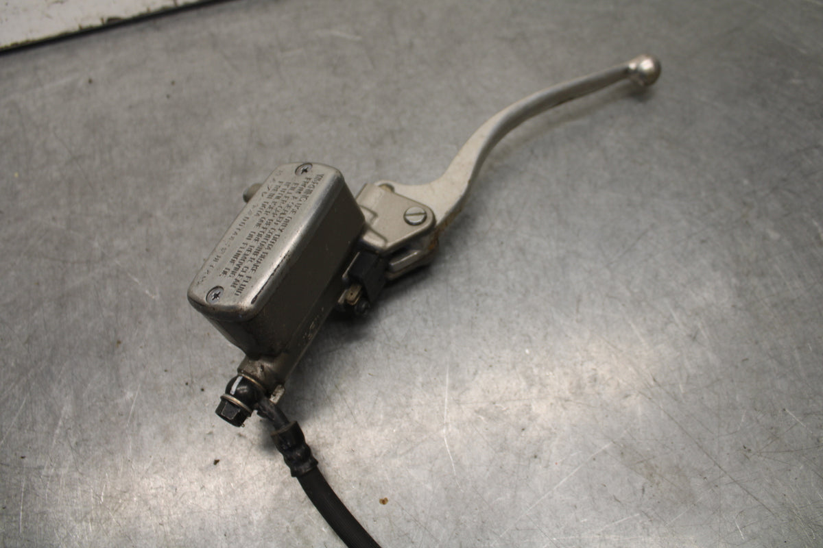 04-12 HONDA ST1300A CLUTCH MASTER CYLINDER BB669