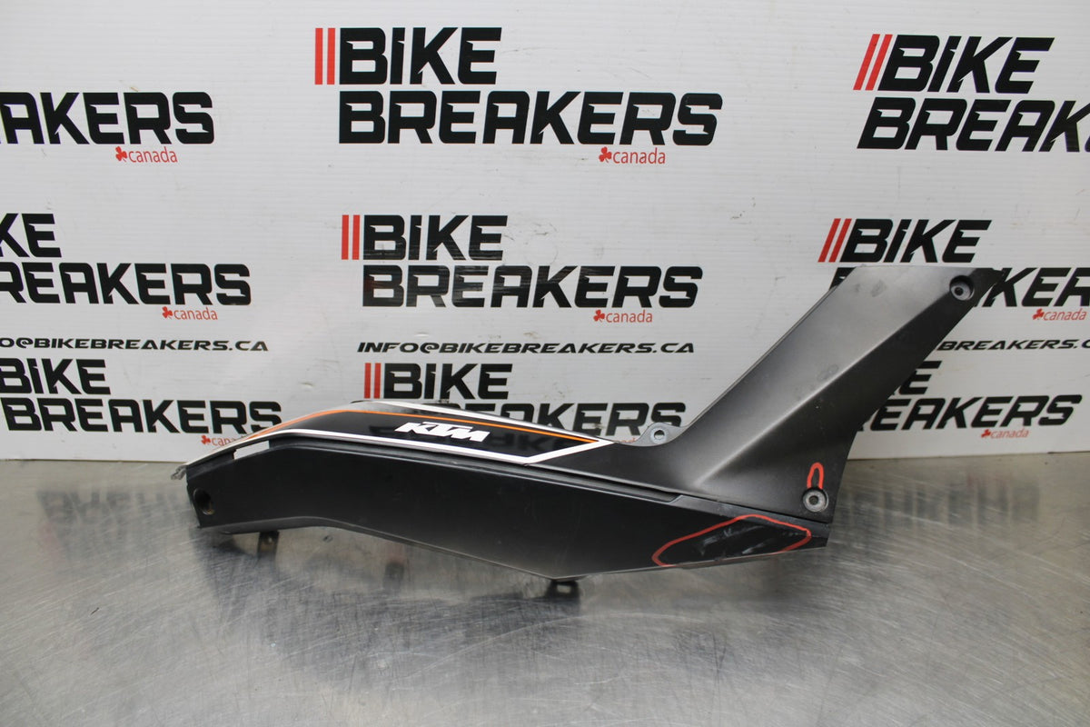13-16 KTM 390 DUKE RIGHT REAR BACK TAIL FAIRING COWL SHROUD BB815
