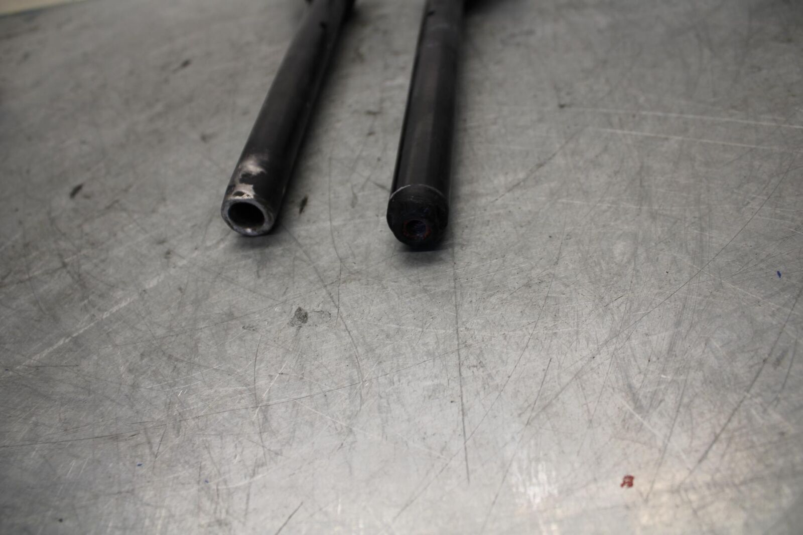 06-07 KAWASAKI NINJA ZX14R LEFT RIGHT CLIP ON ONS HANDLEBARS PAIR SET bb433