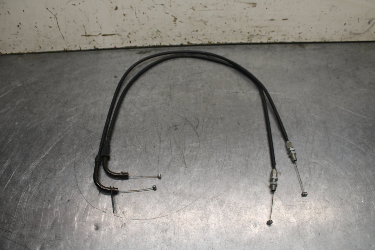 06-07 SUZUKI GSXR750 THROTTLE CABLES LINES BB110
