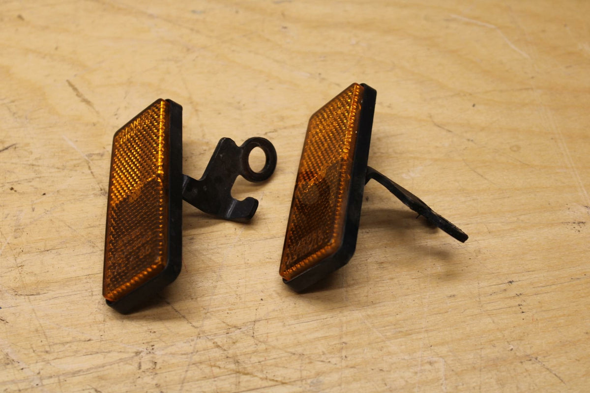 14-17 YAMAHA FZ09 FRONT REFLECTORS REFLECTOR SET PAIR BB321