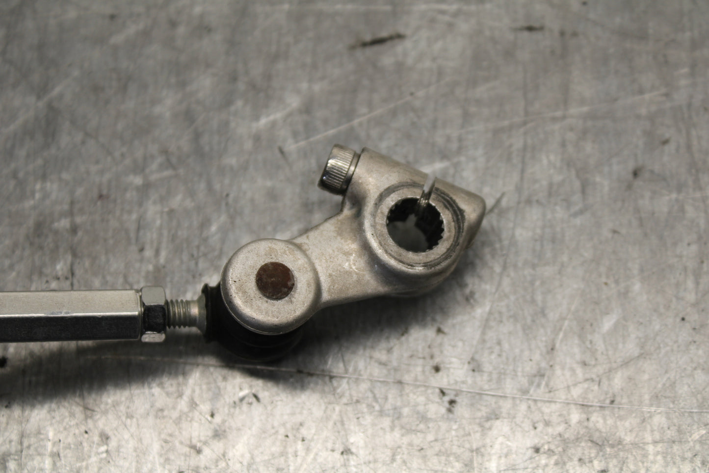 11-24 SUZUKI GSXR750 SHIFTER LINKAGE SHIFT LINK PEDAL BB714