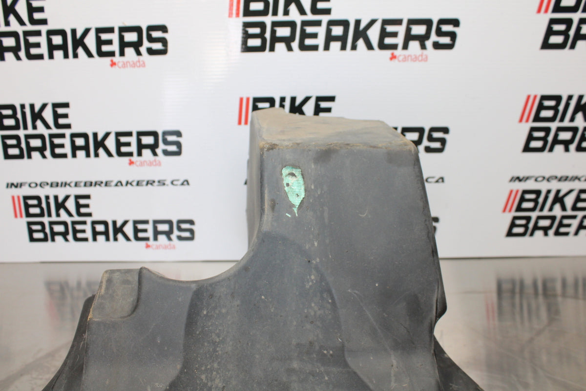 06-12 BMW F800ST GAS TANK FUEL CELL PETROL RESERVOIR BB144