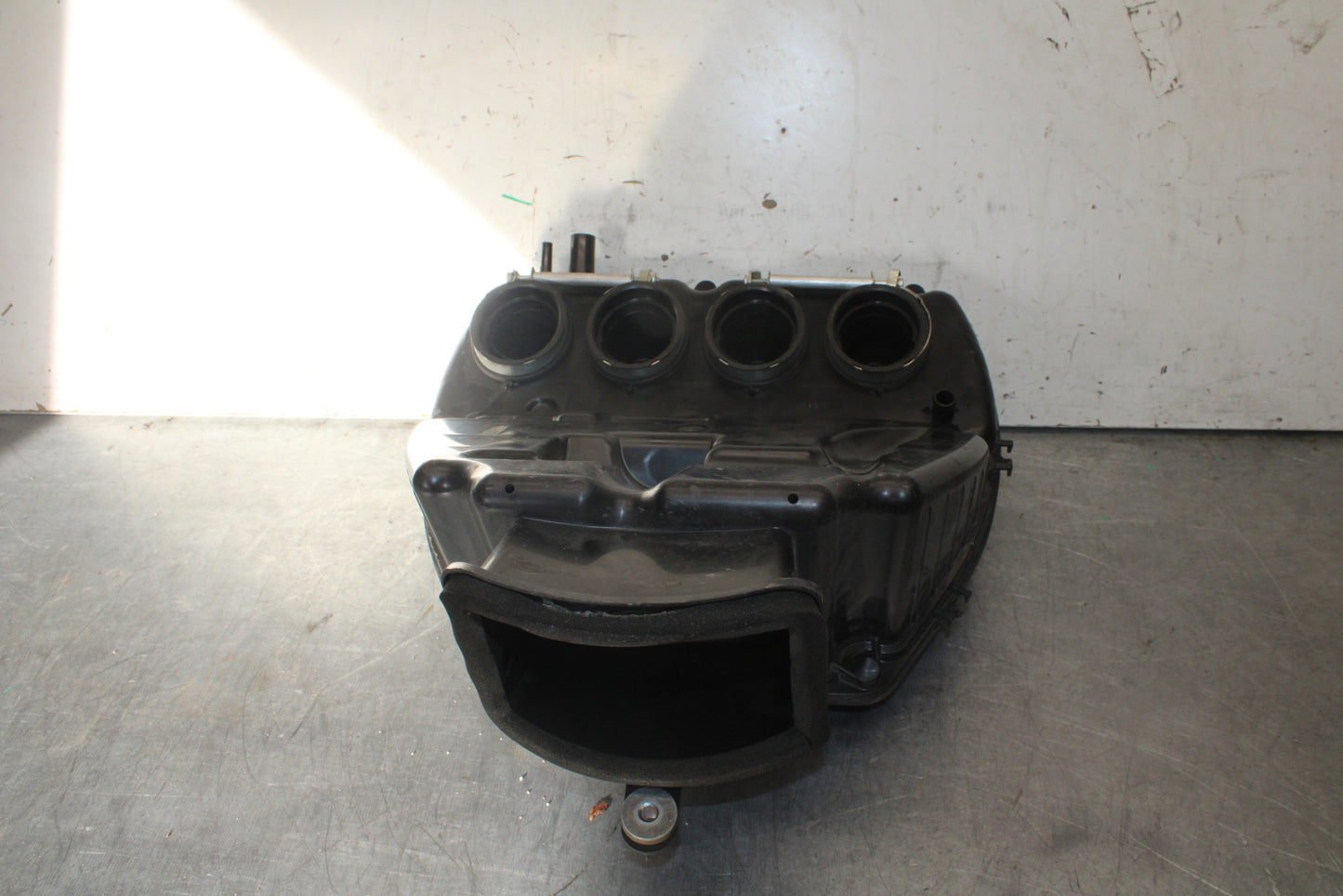 09-12 KAWASAKI NINJA ZX6R AIRBOX AIR INTAKE FILTER BOX 11010-0198 BB698