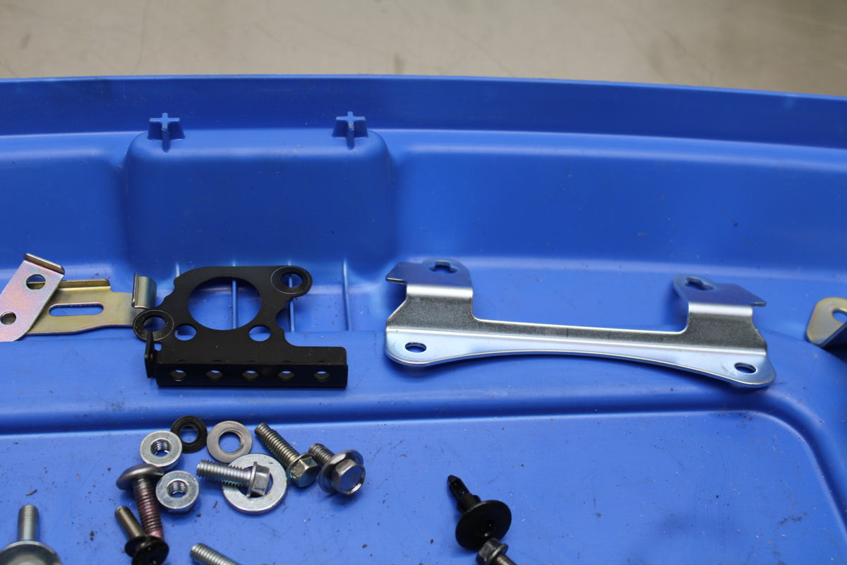 23-24 KAWASAKI NINJA ZX14R MOUNTING BOLTS HARDWARE MOTOR SCREWS BB141