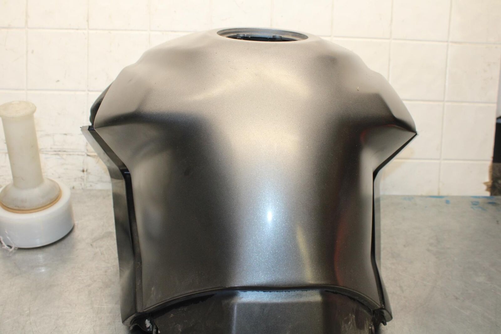 2008 Aprilia Shiver 750 SL750 GAS TANK FUEL CELL PETROL RESERVOIR BB551