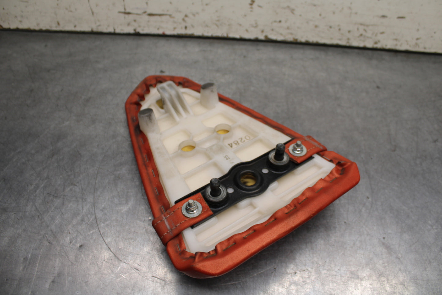 12-13 KAWASAKI Z1000 REAR BACK PASSENGER TANDEM SEAT PAD SADDLE PILLION BB743