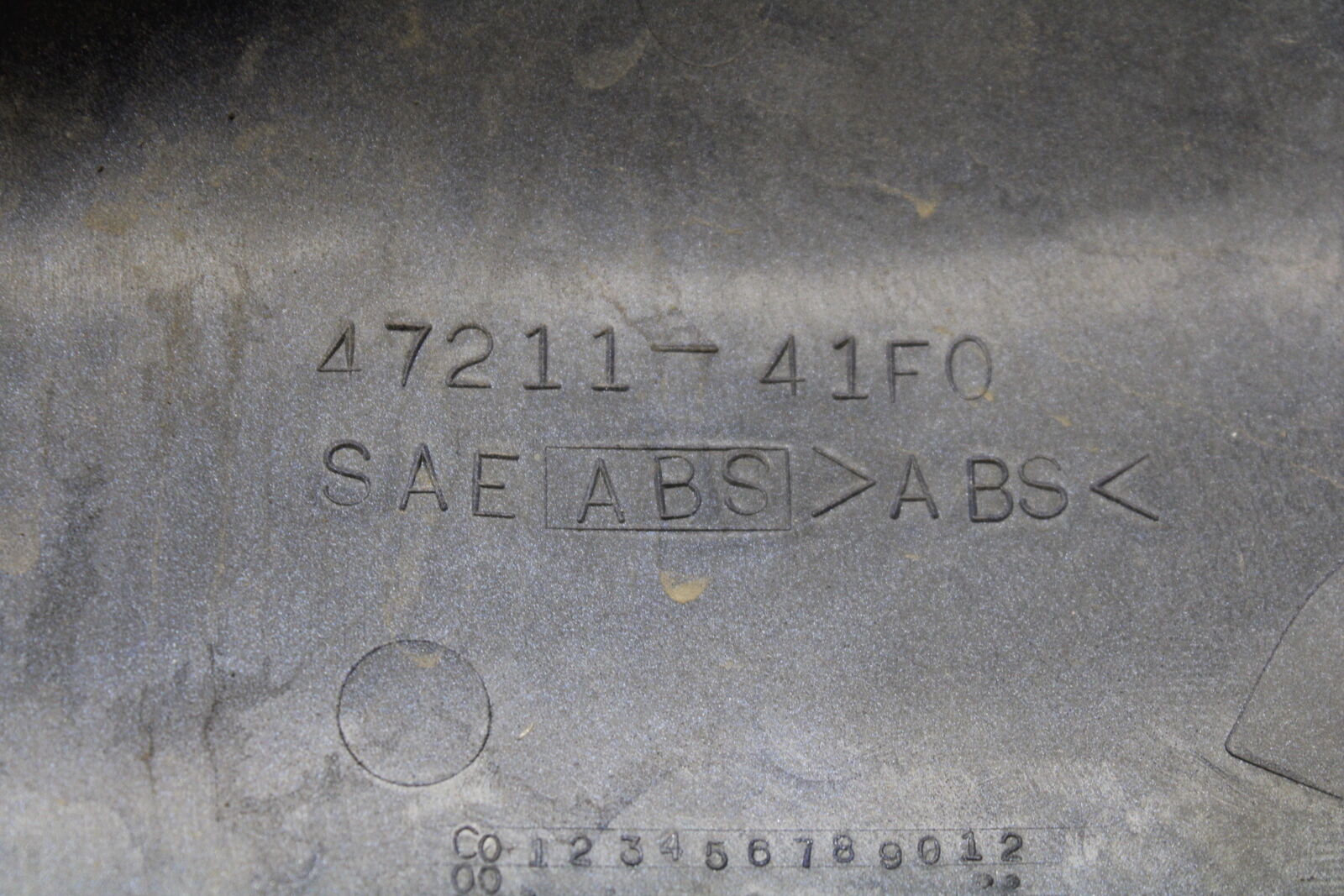 05-06 SUZUKI BOULEVARD M50 SIDE COVER PANEL COWL FAIRING 47231-41F00 BB671