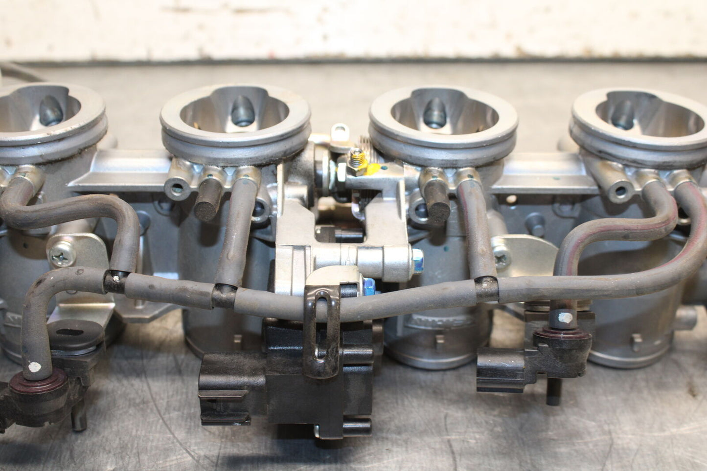 13-17 KAWASAKI NINJA ZX6R ZX636E MAIN FUEL INJECTORS / THROTTLE BODIES BB735