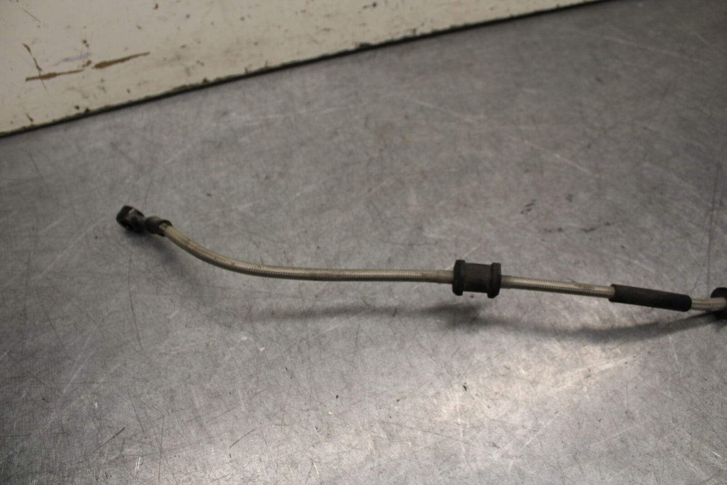 16 KAWASAKI NINJA ZX10R REAR BACK BRAKE HOSE FLUID LINE BB650