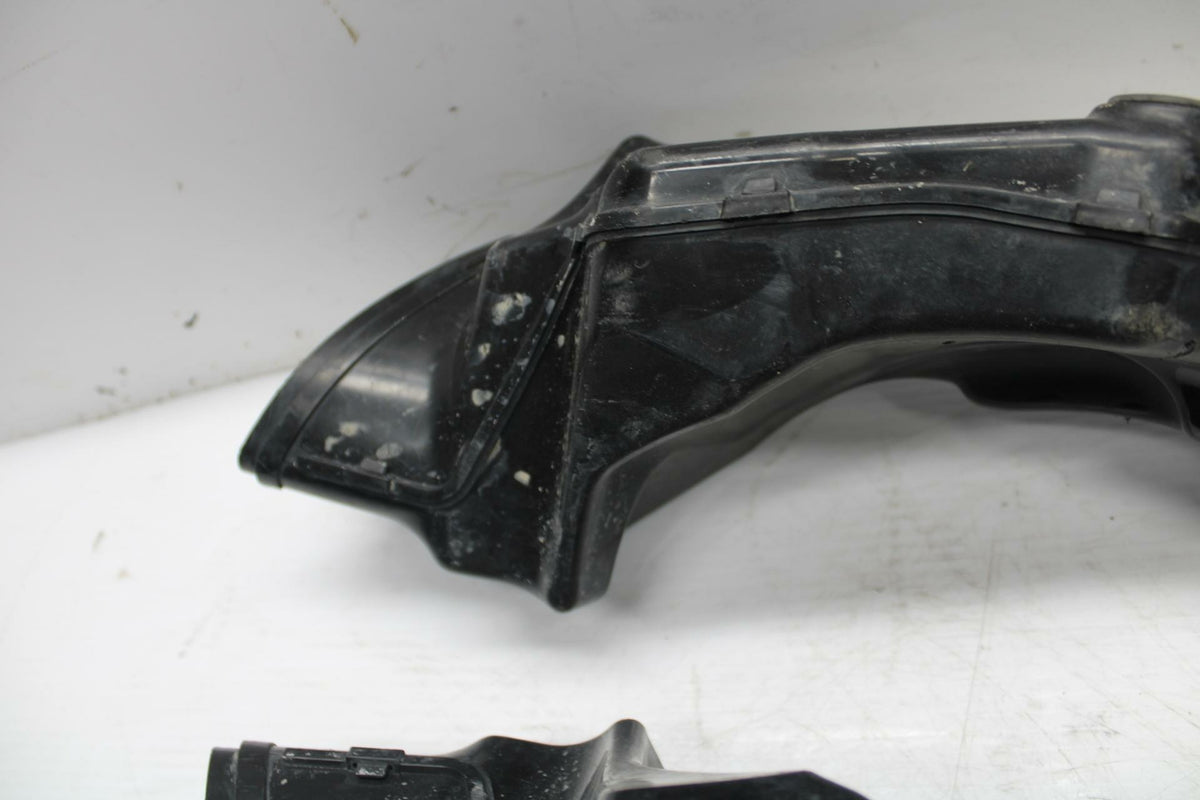 09-11 SUZUKI GSXR1000 RIGHT LEFT AIR INTAKE DUCTS BB284