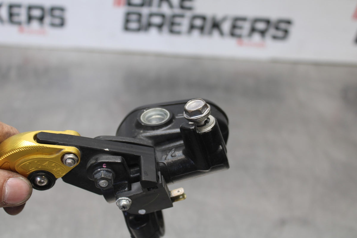 24-25 KAWASAKI NINJA 500 ABS FRONT BRAKE MASTER CYLINDER w/ LEVER BB899