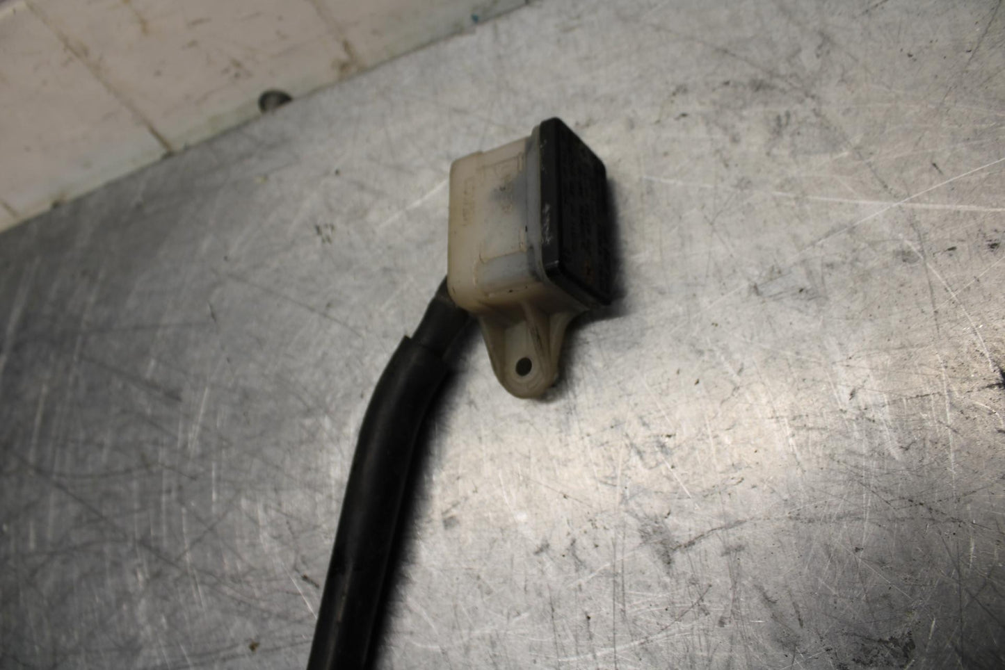 05-06 HONDA CBR600RR REAR BRAKE MASTER FLUID RESERVOIR TANK BOTTLE BB444